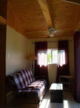 Mashkinonje Lodge Lavigne Εξωτερικό φωτογραφία