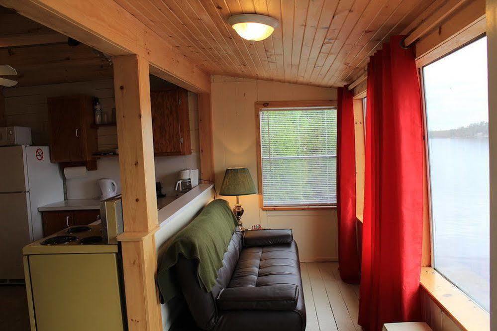 Mashkinonje Lodge Lavigne Εξωτερικό φωτογραφία